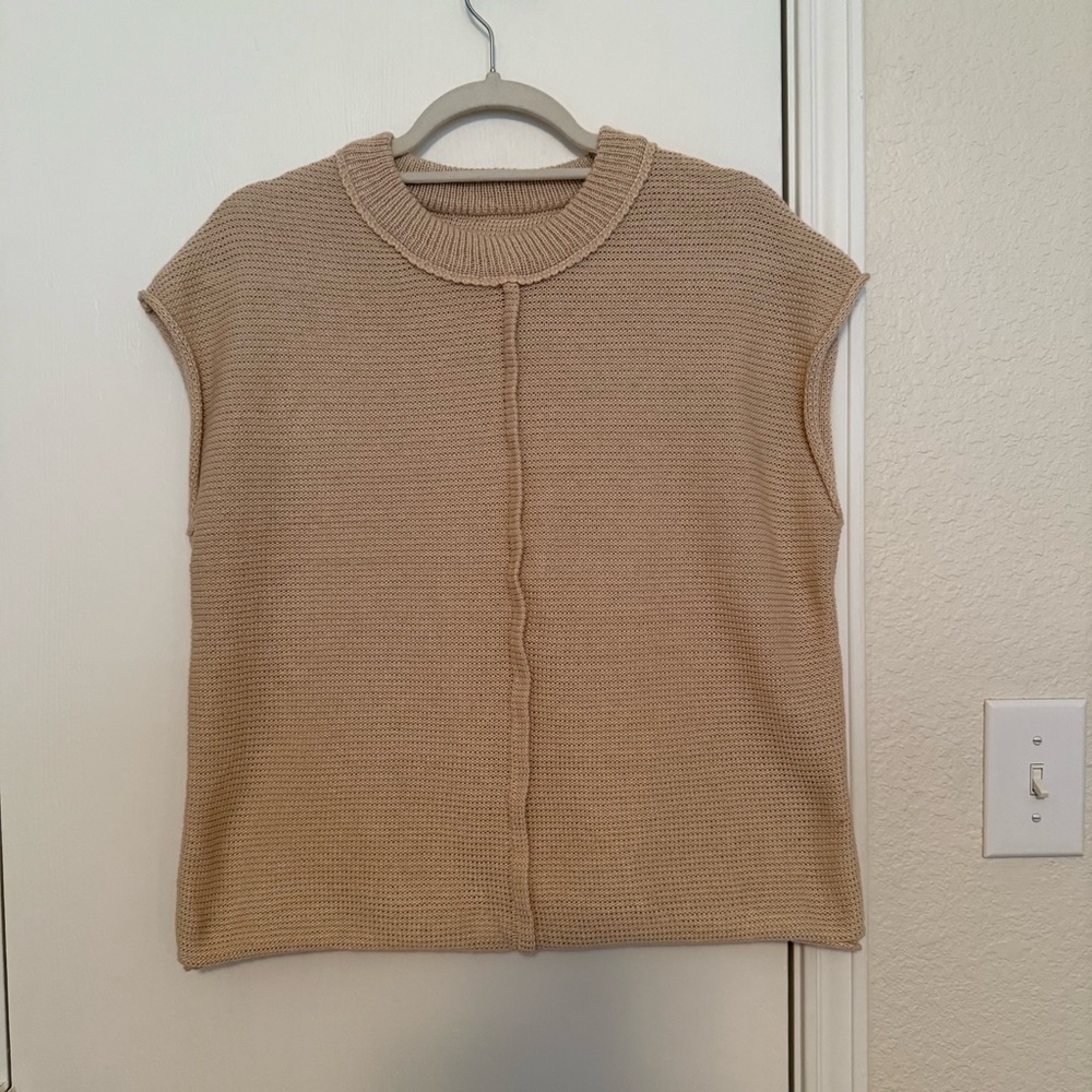 SHEIN Cream Knit Sleeveless Top